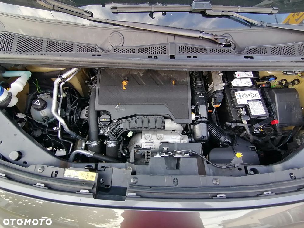 Citroën Berlingo XL 7-Sitzer PureTech 130 EAT8 FEEL - 34