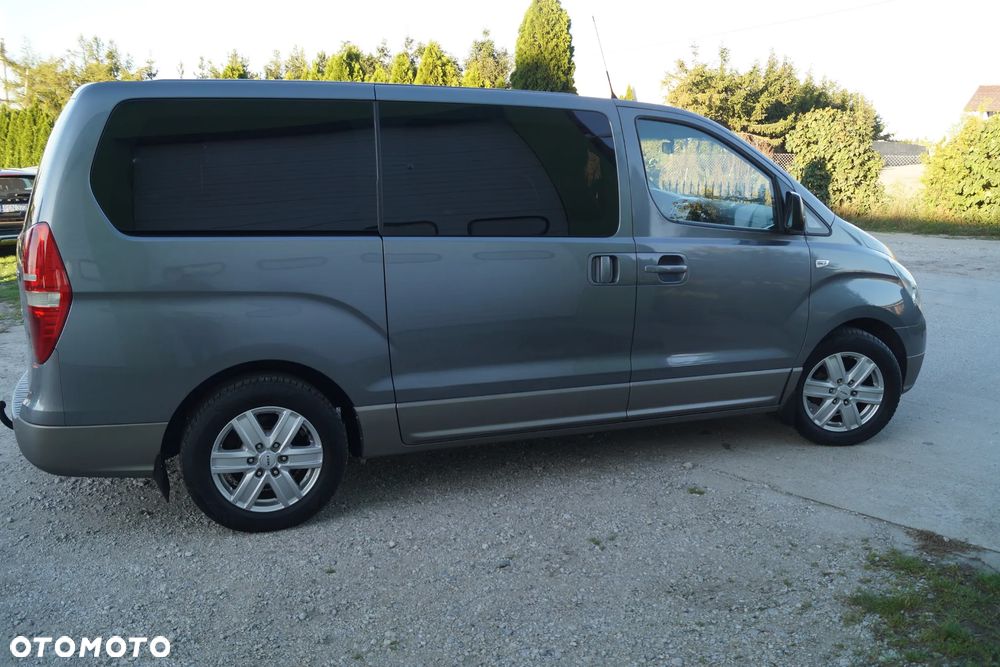 Hyundai H-1 2.5 CRDi Travel Premium - 10