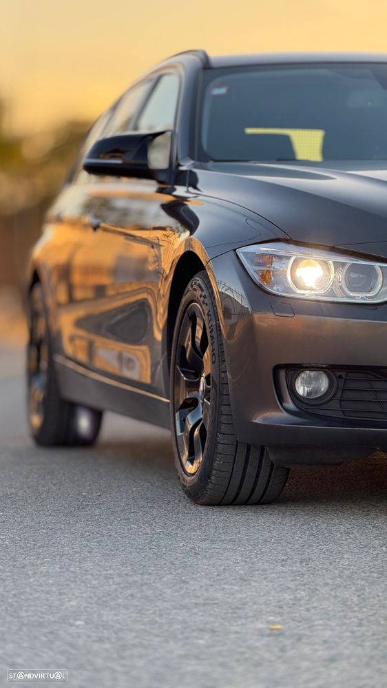 BMW 318 d Touring Modern Line - 4