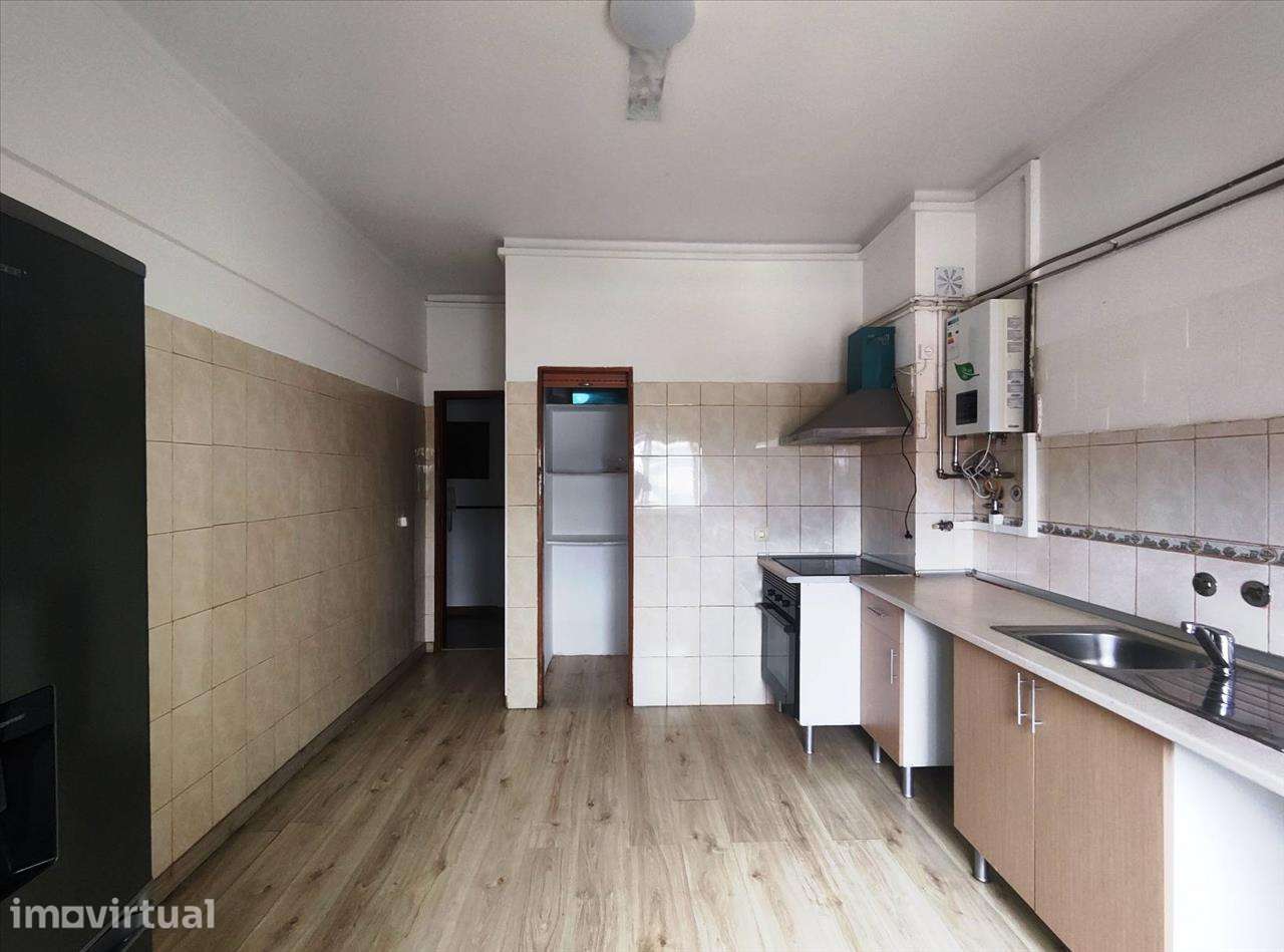 Apartamento em Seixal, Amora - Grande imagem: 5/13