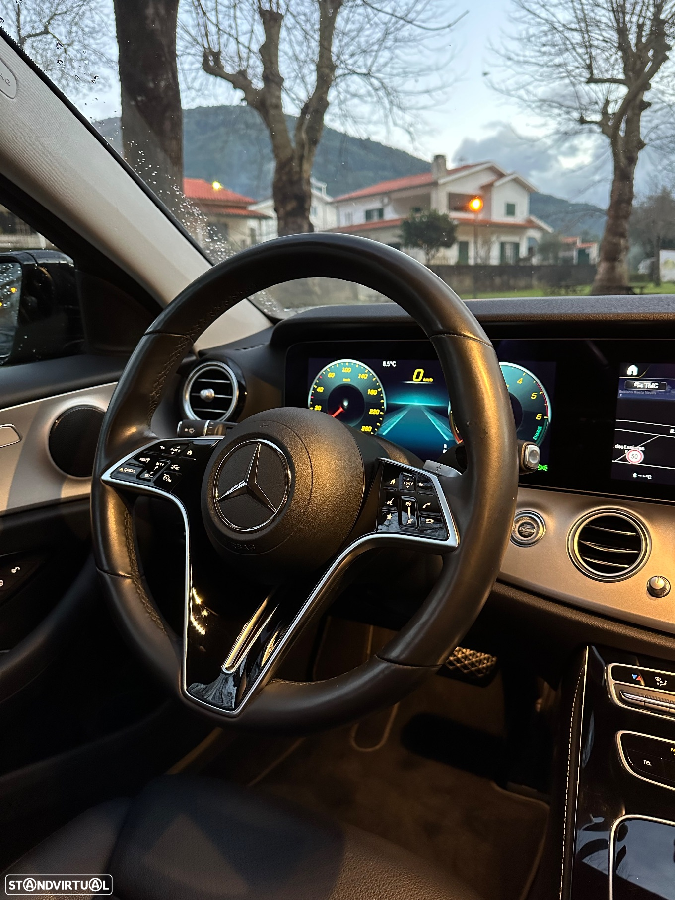 Mercedes-Benz E 300 de Avantgarde - 19