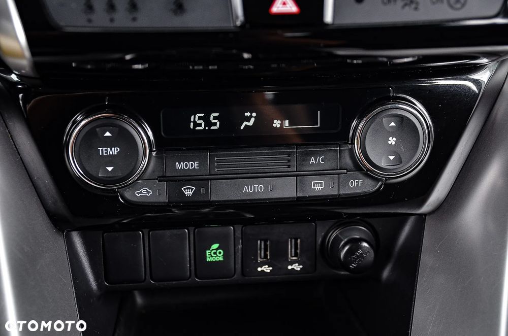Mitsubishi Eclipse Cross 1.5 T-MIVEC (ClearTec) CVT 2WD Active+ - 32