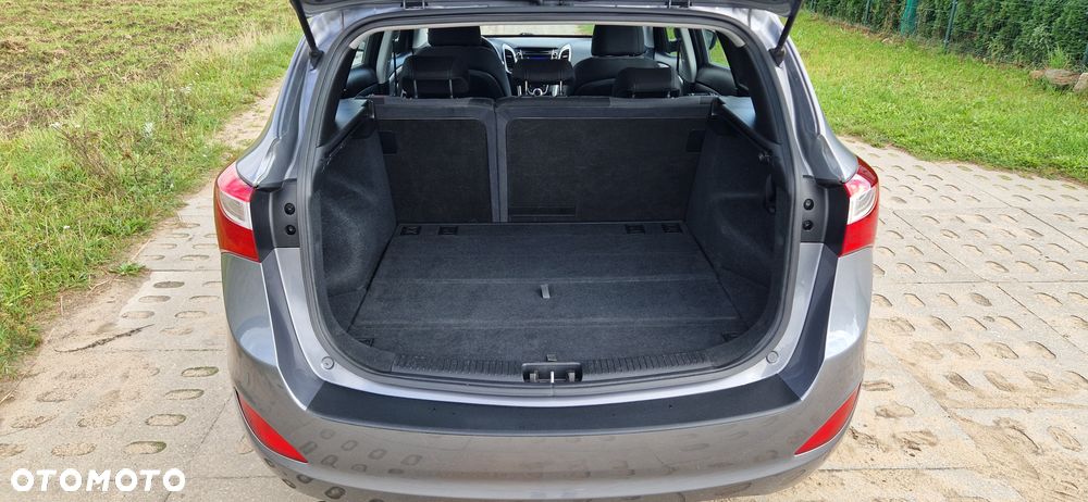 Hyundai i30 1.4 Trend - 29