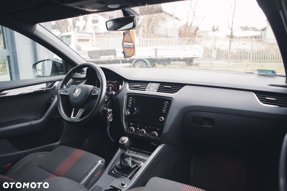 Skoda Octavia 1.5 TSI GPF ACT Style - 6