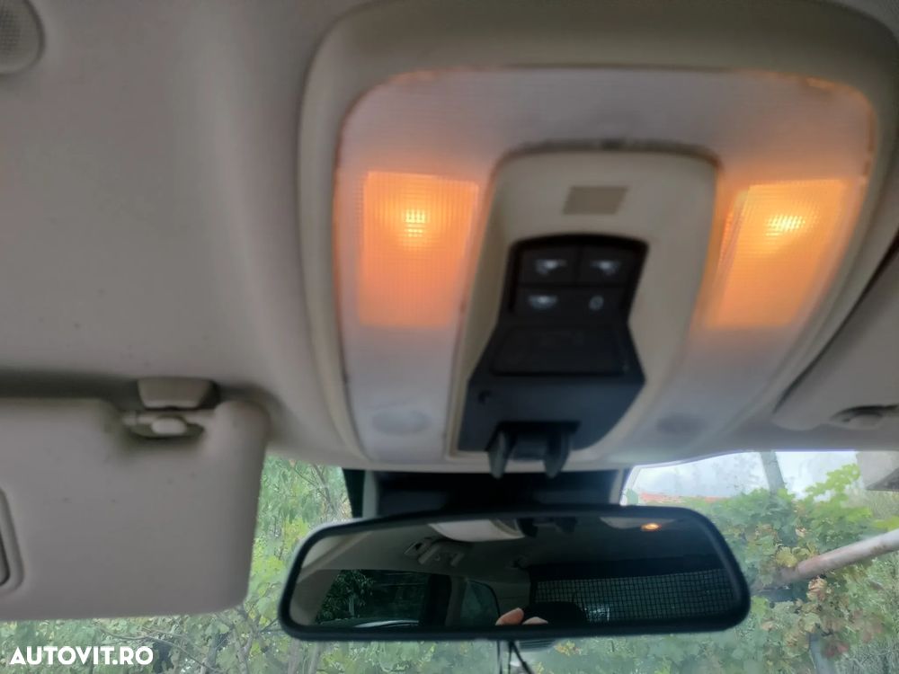 Volvo XC 60 D5 AWD A6 Basic - 17