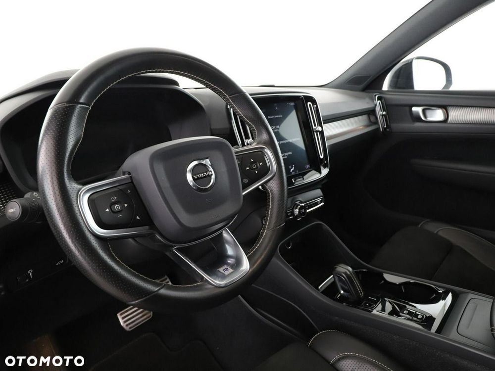 Volvo XC 40 D3 AWD R-Design - 15