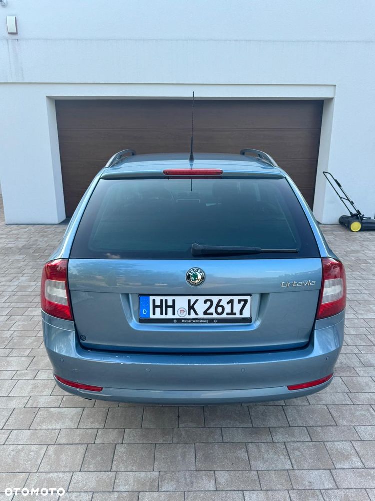 Skoda Octavia 1.6 TDI DPF Ambition - 11