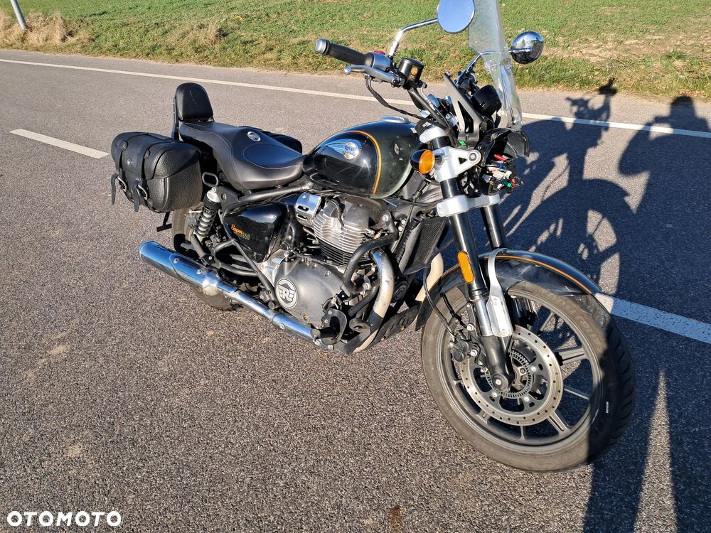 Royal Enfield Super Meteor - 1