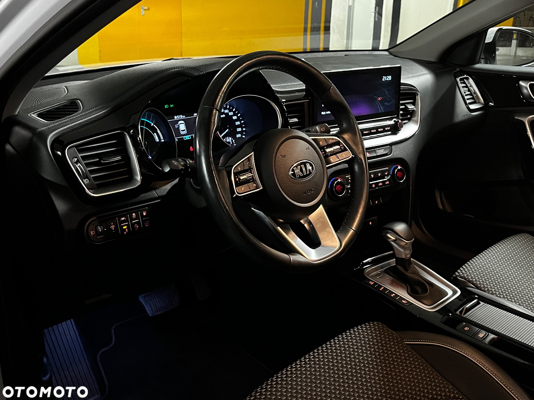 Kia XCeed 1.6 GDI DCT6 OPF Plug-in-Hybrid SPIRIT - 21