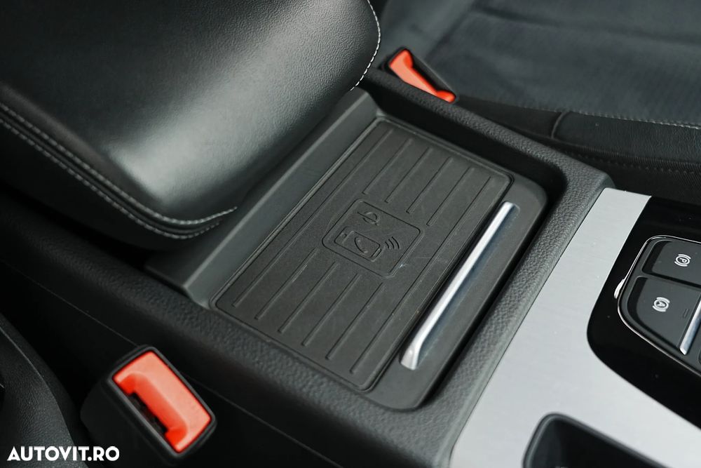 Audi Q5 40 TDI quattro S tronic S line - 38