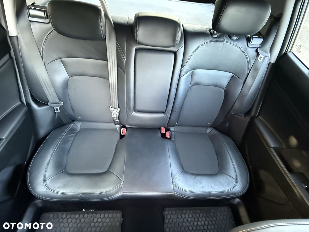 Kia Sportage - 4