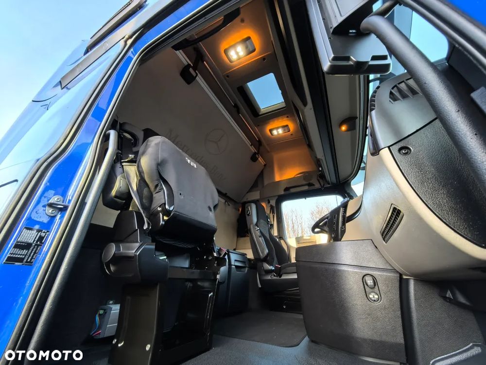 Mercedes-Benz Actros 1845 LS * GigaSpace * Bi-Xenon * MirrorCam * Klima postojowa * Zbiorniki 1250l * - 31