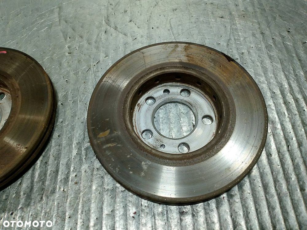 TARCZE HAMULCOWE PRZÓD SKODA OCTAVIA I 1.6 - 5