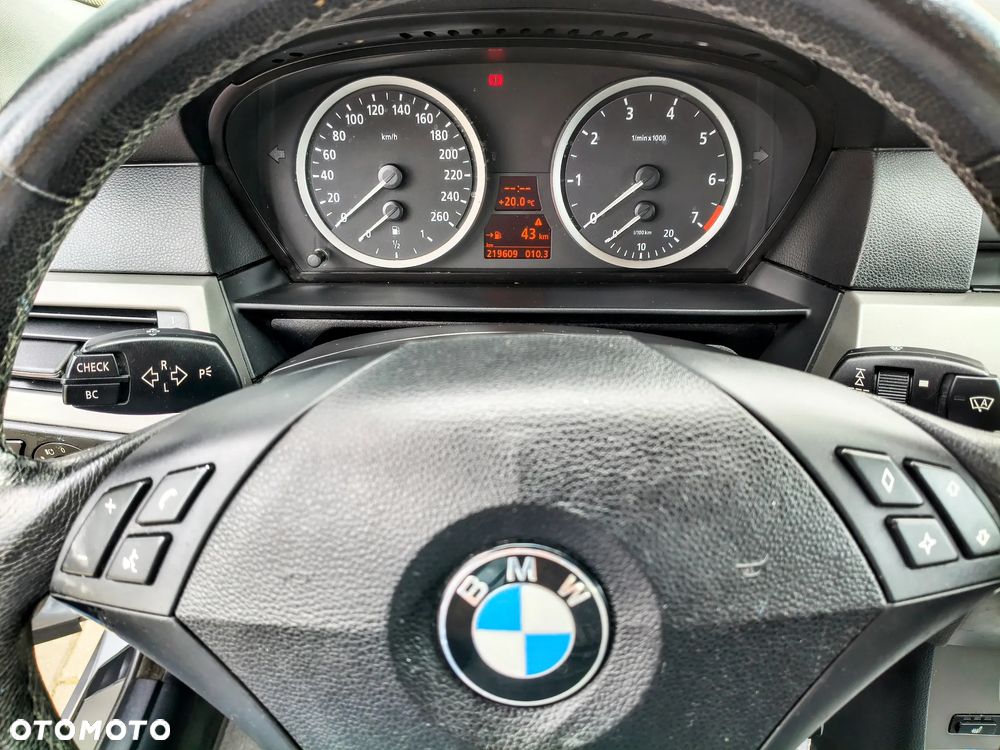 BMW Seria 5 - 22