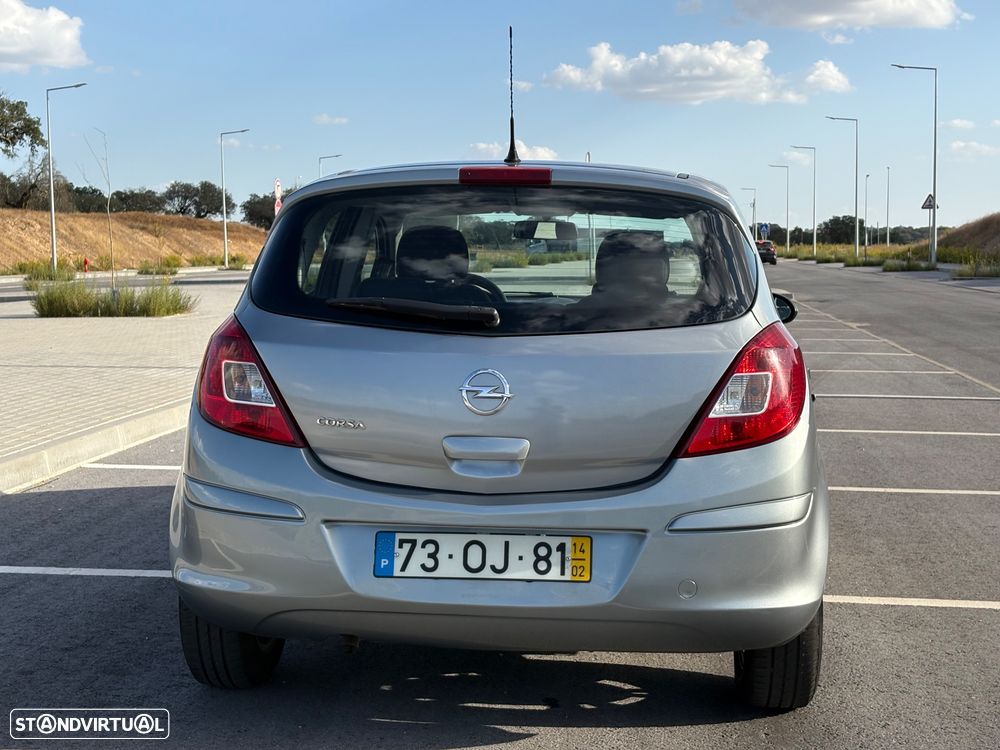 Opel Corsa 1.2 Go! FlexFuel - 10