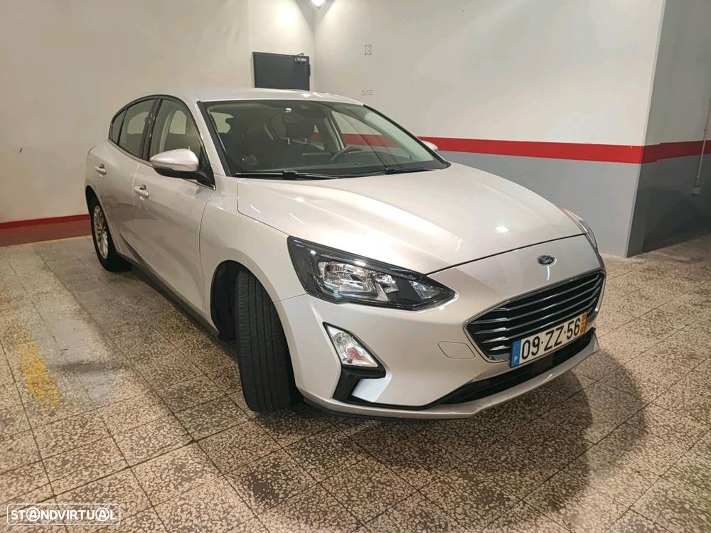 Ford Focus 1.5 TDCi ECOBlue Titanium - 4