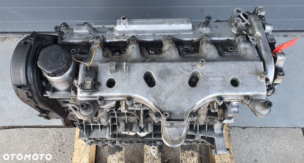 SILNIK D5244T VOLVO S60 XC70 S80 V70 II 2.4 D - 6