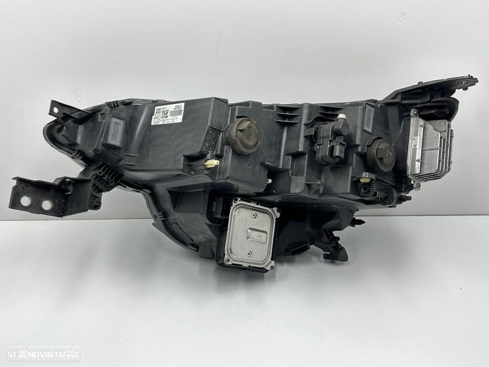 Ótica / Farol Direito Full LED - Renault Megane IV (2016) - 6