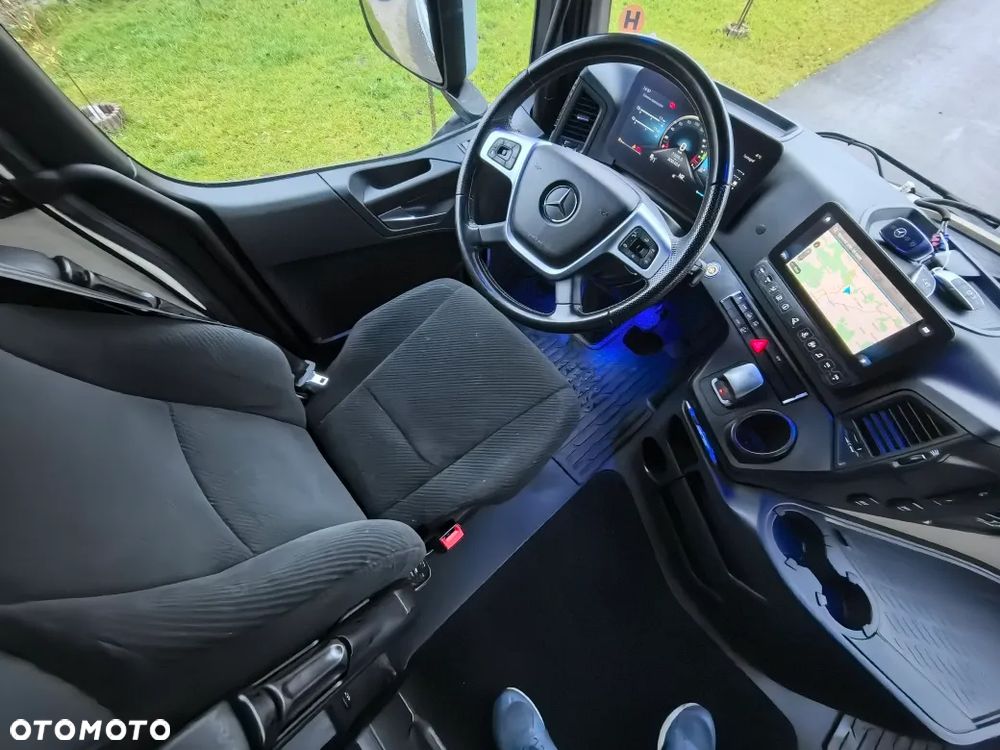 Mercedes-Benz Actros L 1851 LSnRL * Olejowy Retarder * GigaSpace * 2 zbiorniki * LED * - 23