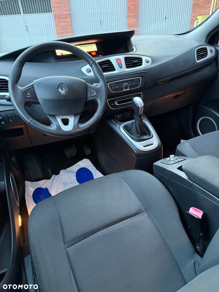 Renault Scenic 2.0 16V Expression - 34