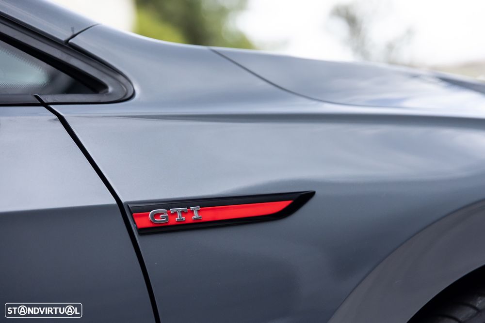 VW Golf 2.0 TSI OPF DSG GTI - 7