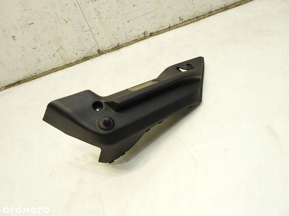 MOCOWANIE PÓŁKI BAGAŻNIKA LEWE RENAULT MEGANE IV 799125069R - 7