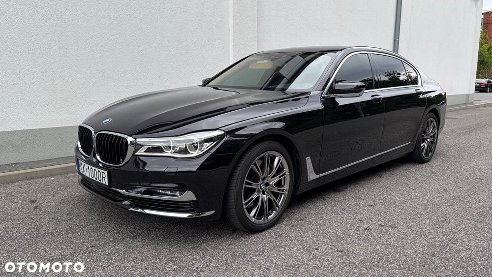 BMW Seria 7 750Li xDrive - 6