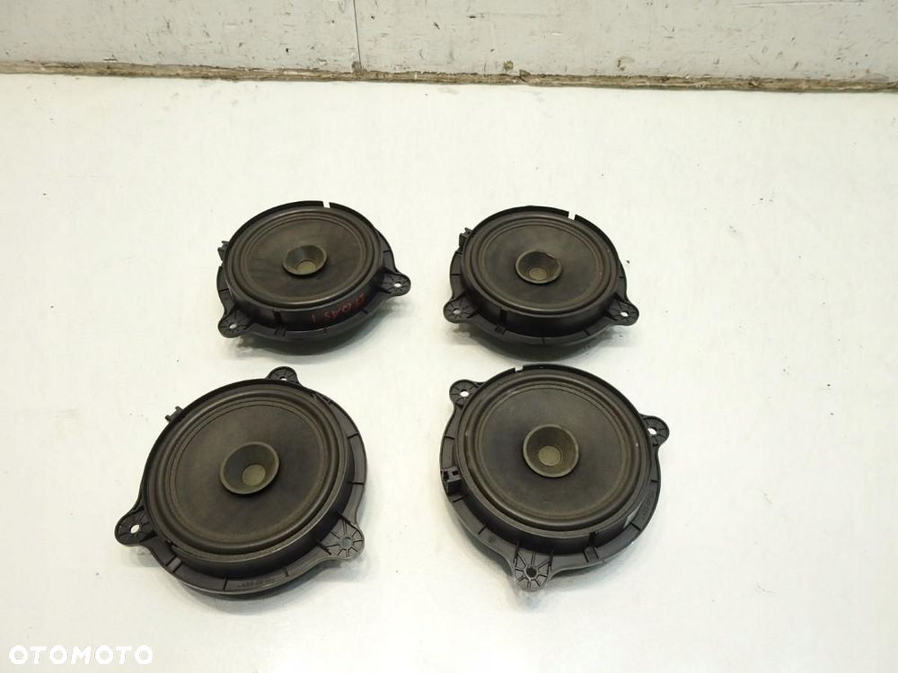 GŁOŚNIK GŁOŚNIKI NISSAN QASHQAI 7606500485 - 2