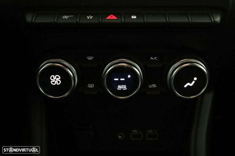 Renault Captur 1.0 TCe Techno - 12