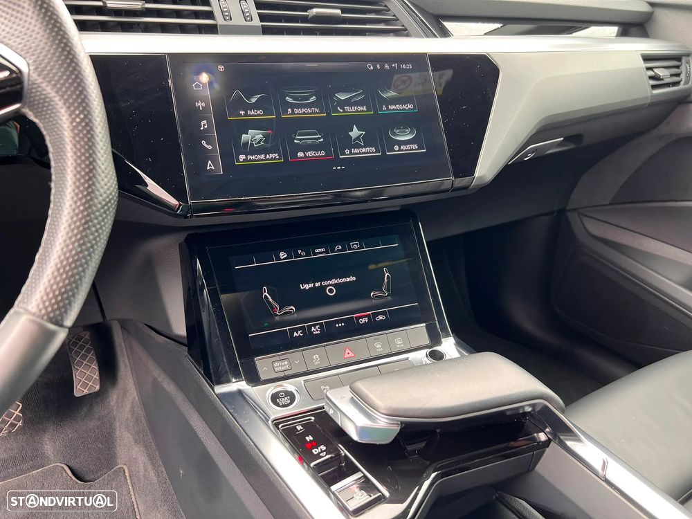 Audi e-tron 55 quattro S line - 20