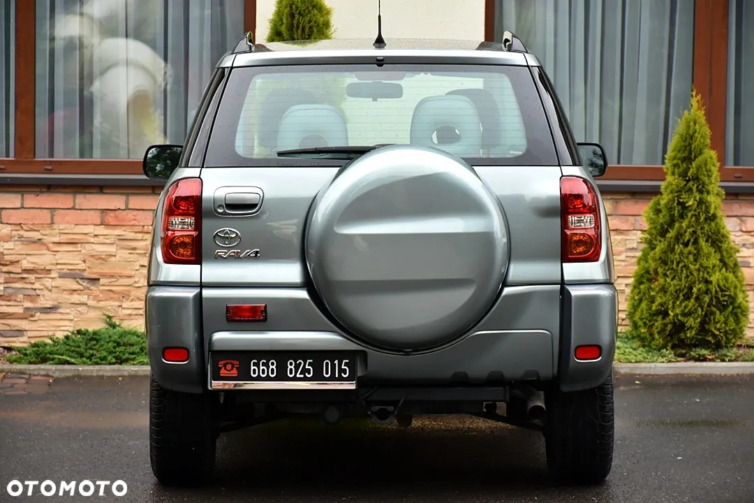 Toyota RAV4 4x4 Executive - 16