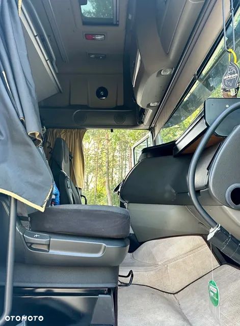 DAF XF 105.460 SUPER SPACE CAB AUTOMAT SPOJLERY KLIMA WEBASTO 2xALUTANK LODÓWKA LOW DECK MEGA EURO 5 EEV 2013r - 7