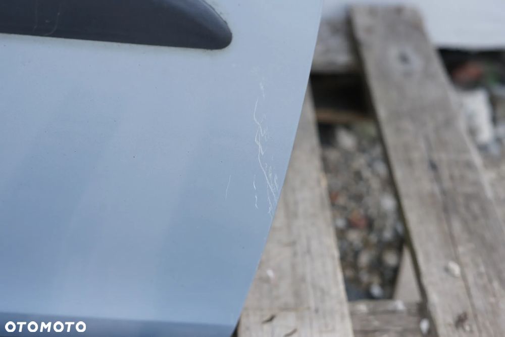 Drzwi przód przednie prawe Skoda Roomster 9452 - 11