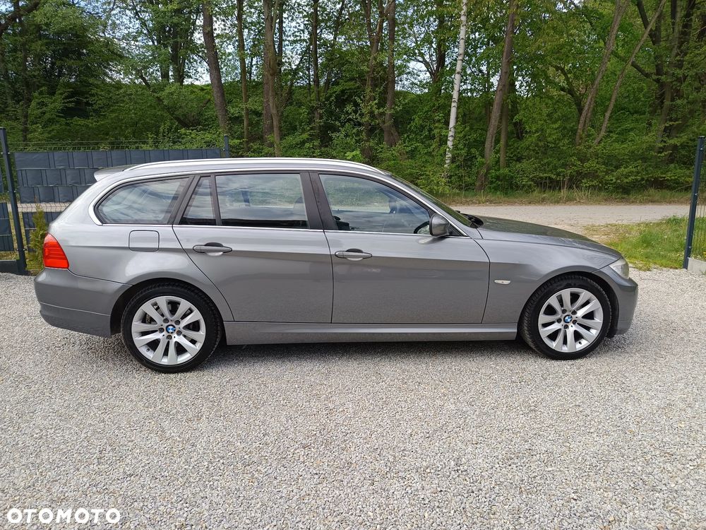 BMW Seria 3 318d DPF Edition Lifestyle - 15