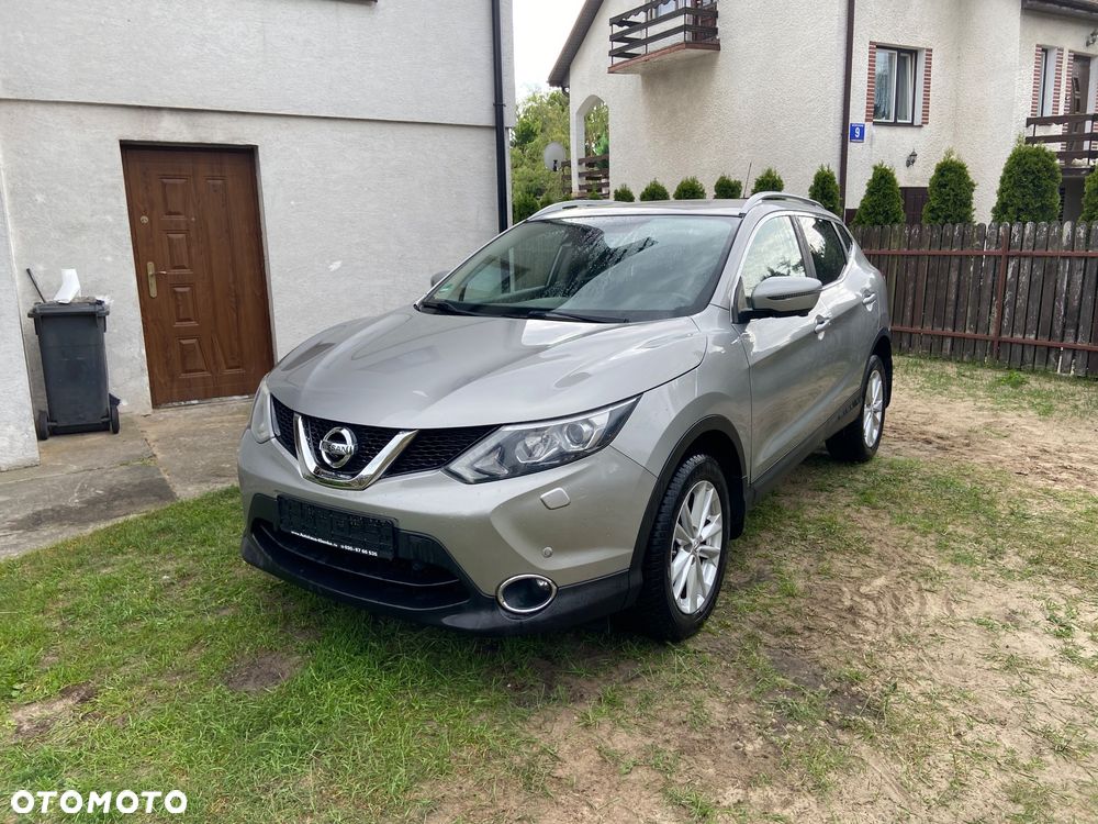 Nissan Qashqai 1.6 DIG-T N-Connecta - 1