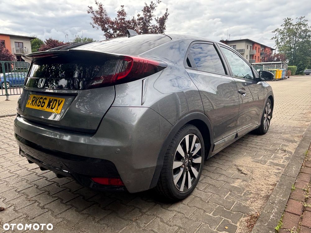 Honda Civic 1.8 Executive - 10
