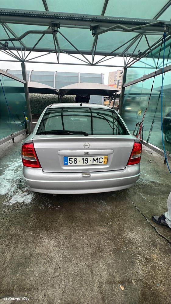 Opel Astra 1.4 Elegance - 3