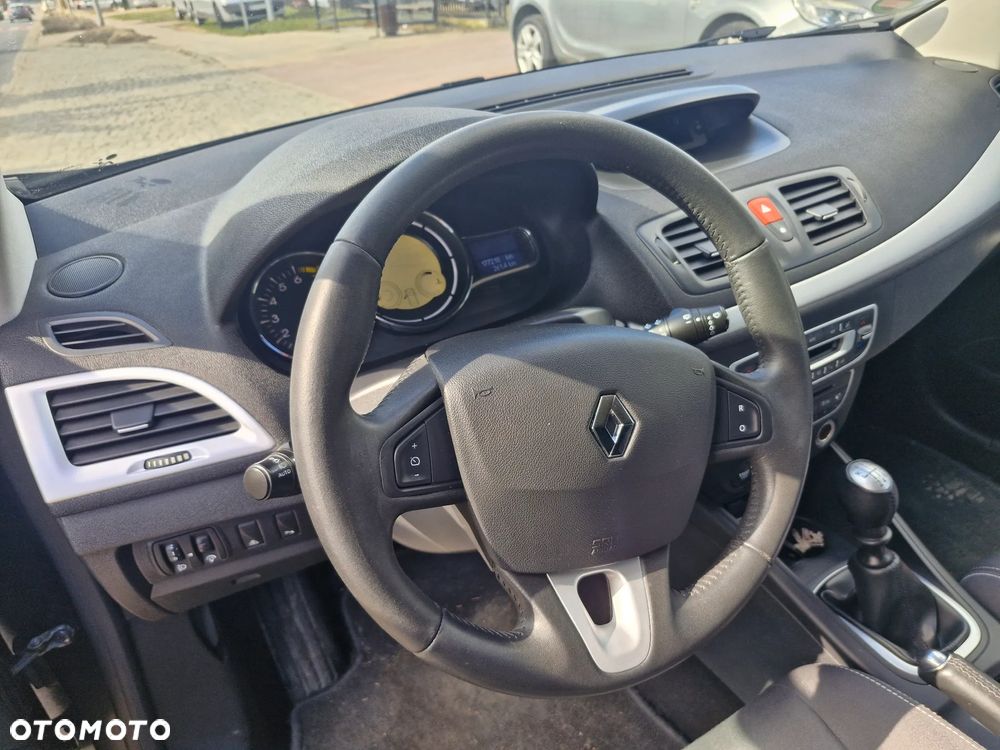 Renault Megane 1.4 16V Alize - 12