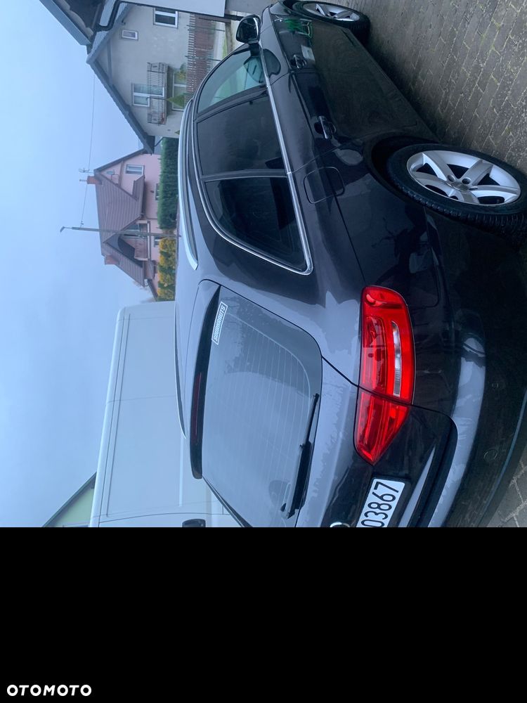 Audi A4 Avant 2.0 TDI - 8