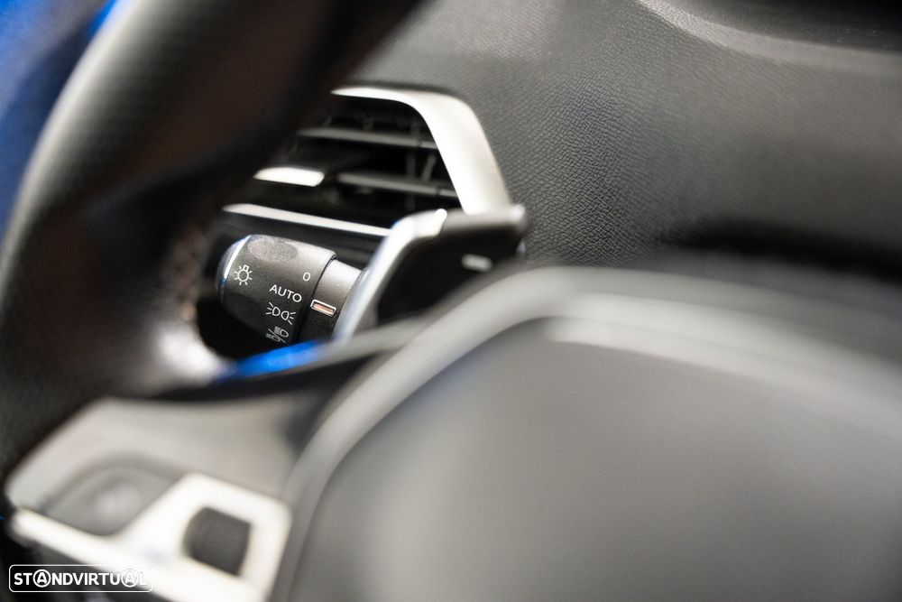 Peugeot 5008 1.2 PureTech GT Line EAT8 - 26