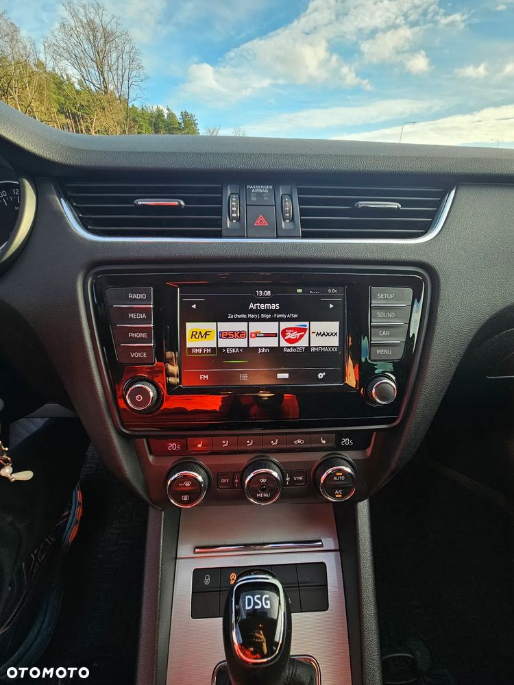 Skoda Octavia 2.0 TDI Ambition DSG - 11