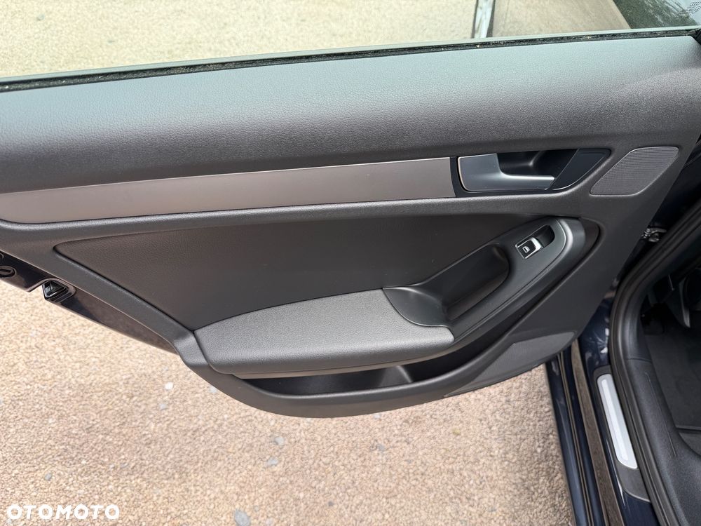 Audi A4 Avant 2.0 TDI DPF - 21