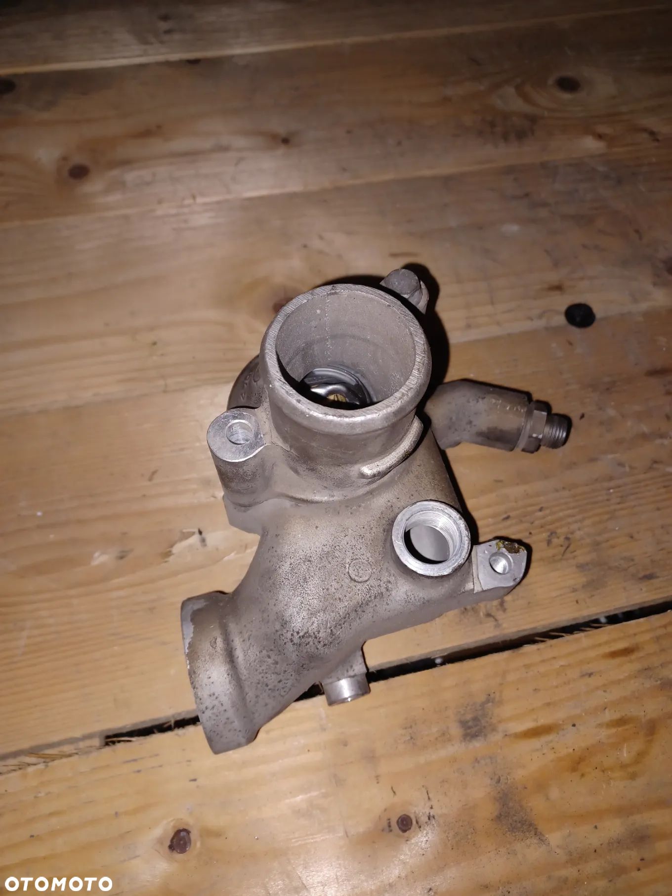 Obudowa termostatu MAN TGL, TGM - 1