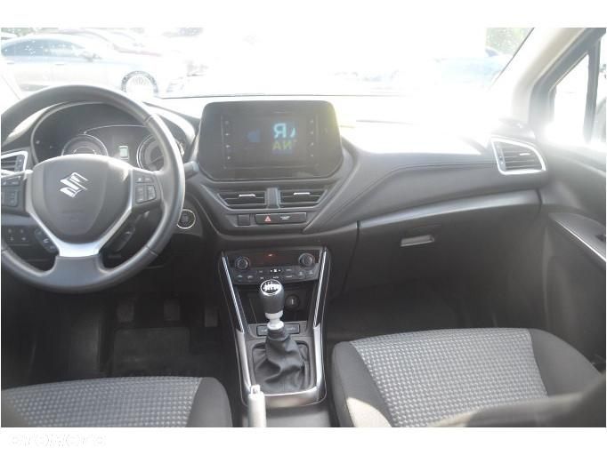 Suzuki S-Cross 1.4 SHVS Premium - 8