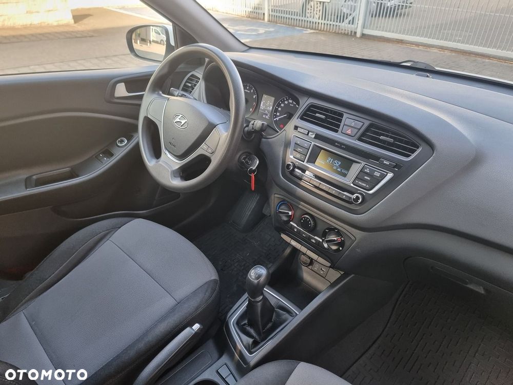 Hyundai i20 1.2 BlueDrive Classic + - 17