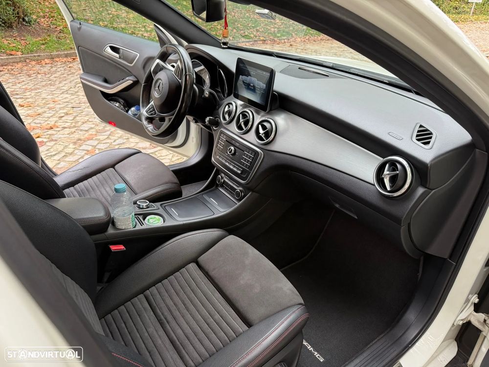 Mercedes-Benz GLA 200 (CDI) d 7G-DCT AMG Line - 11