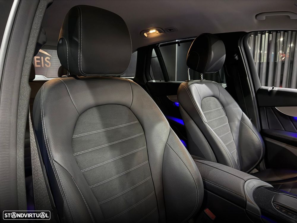 Mercedes-Benz GLC 300 de 4Matic 9G-TRONIC AMG Line — fotografia 44