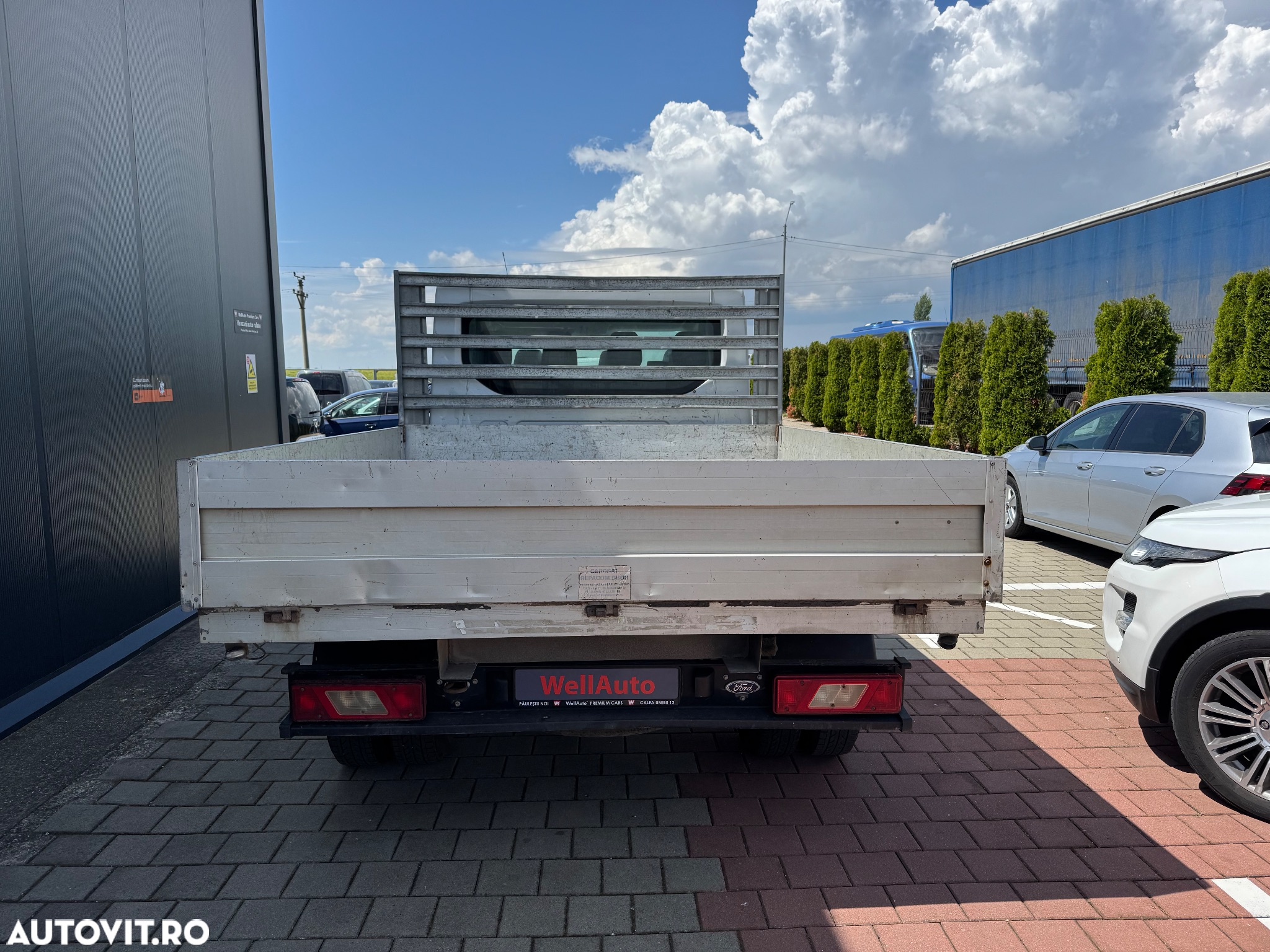 Ford Transit - 5
