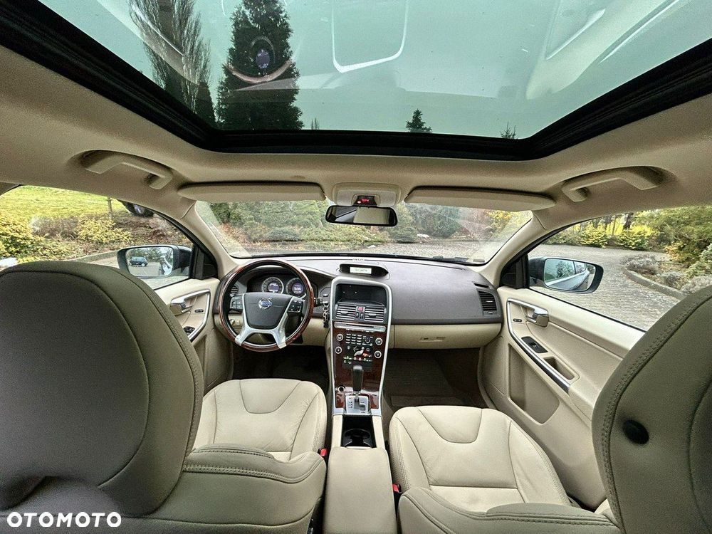 Volvo XC 60 - 36