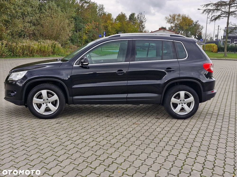 Volkswagen Tiguan 2.0 TDI 4Mot Perfectline R-Style - 27